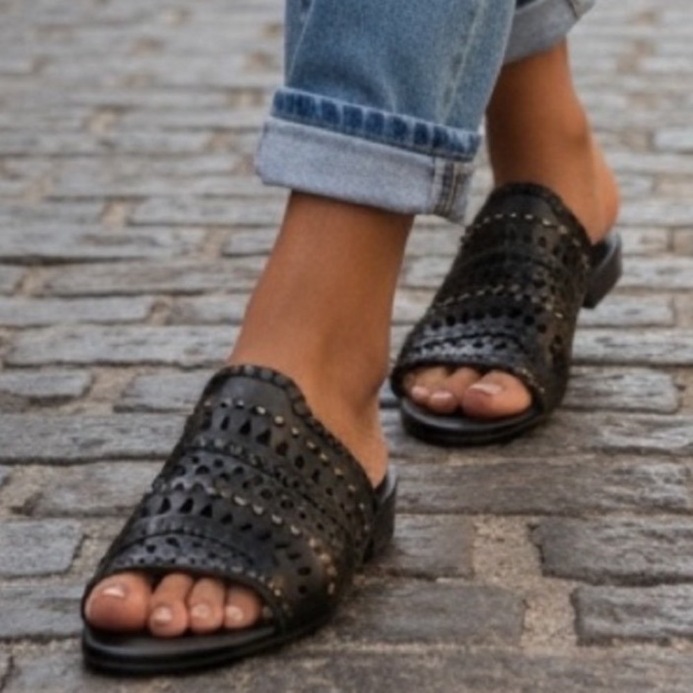 Brighton Neo Black Leather Studded Laser Cut Slide Sandals Mules Womens 9M